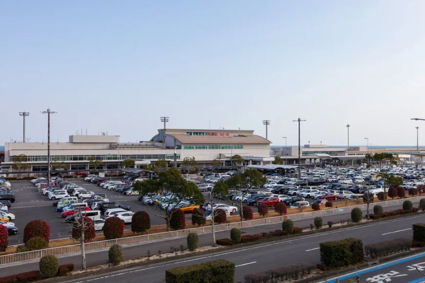 現場写真：大分空港 中央監視装置